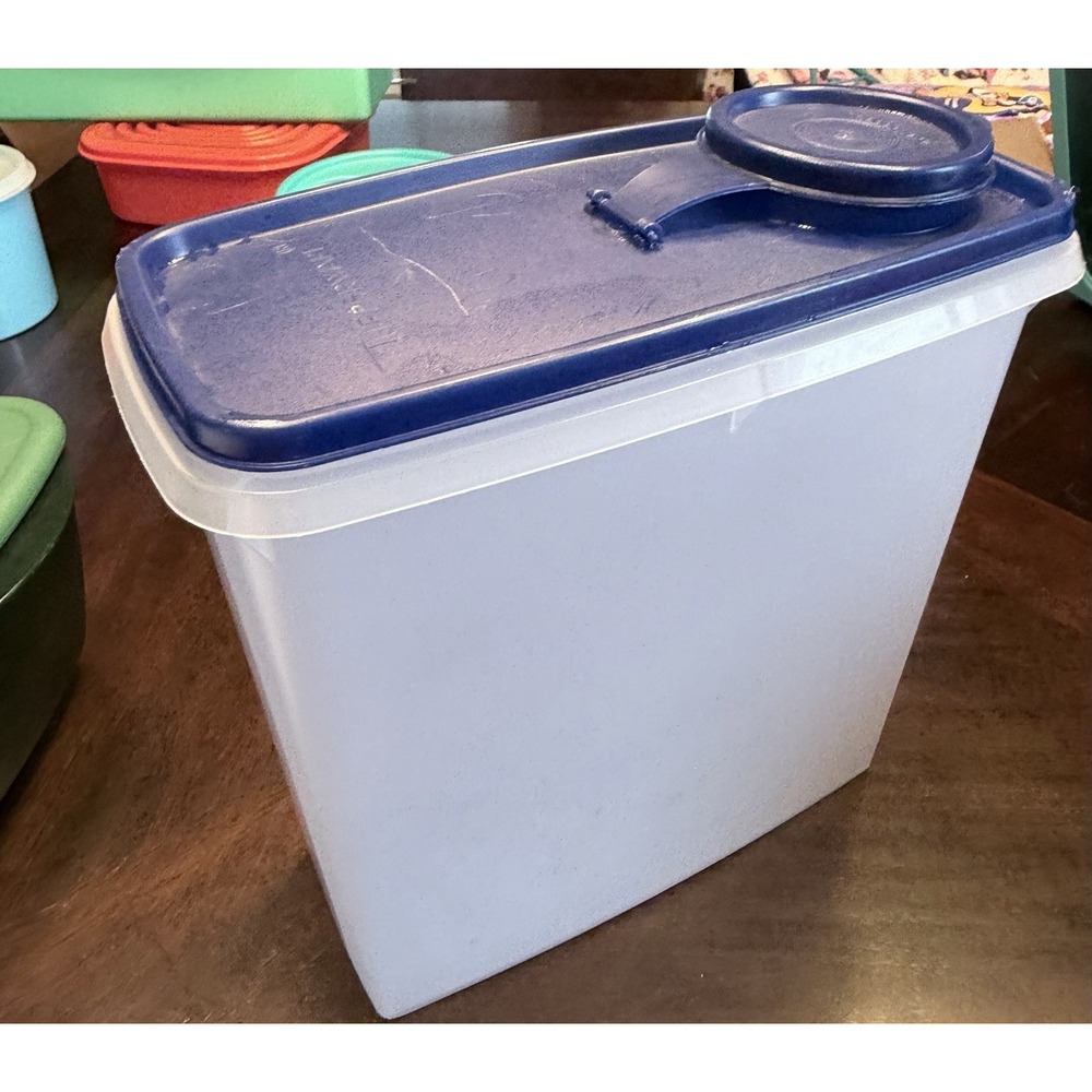 Vintage Tupperware Cereal Keeper Fliptop #469 Blue Lid